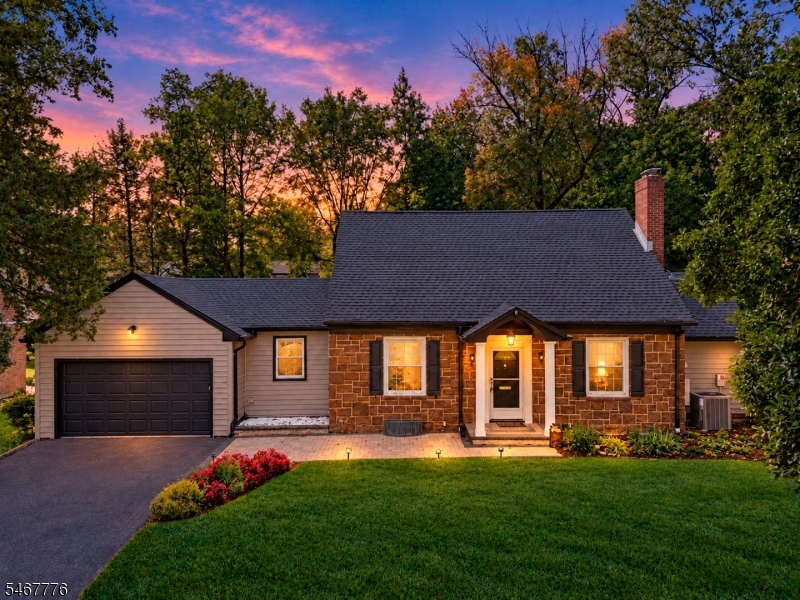 247 Cedar Ave, Hackensack City