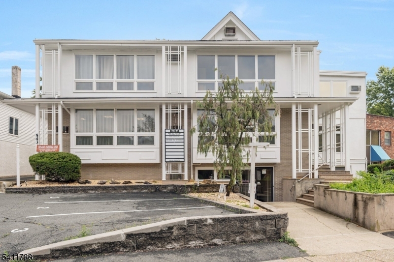 543 Valley Rd Unit 9, Montclair Twp.