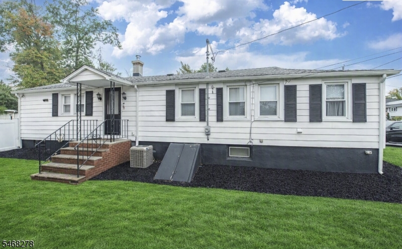 33 Mountain Ave, Hanover Twp.