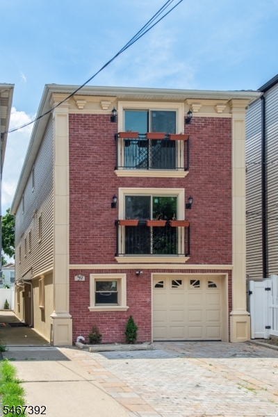 59 Bleecker St Unit A, Jersey City