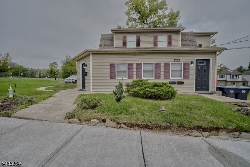 47 Court St Unit 2, Flemington Boro