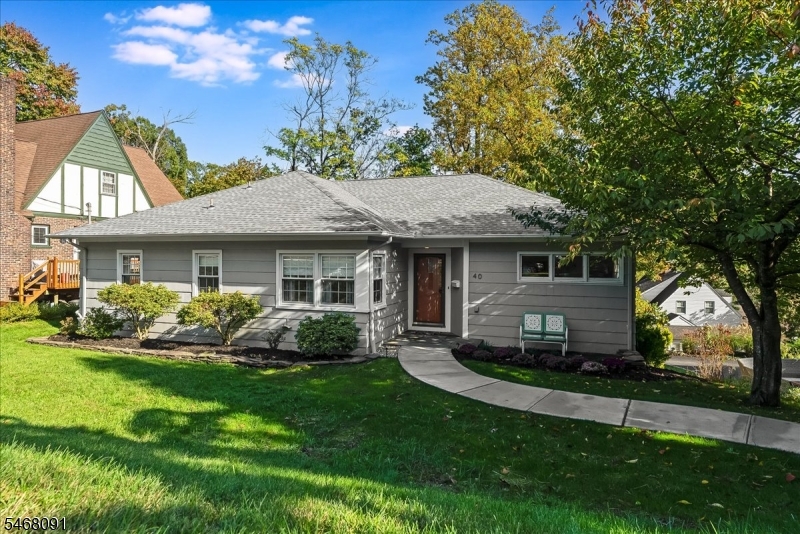 40 Burnett Ter, West Orange Twp.