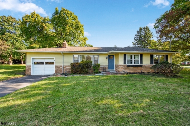 3 Meadow Brook Rd, Raritan Twp.