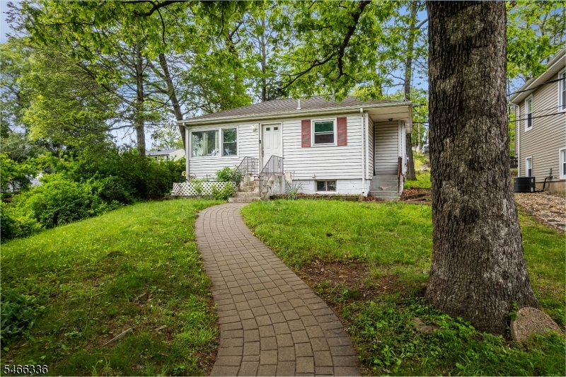 519 Davsel Rd, Roxbury Twp.
