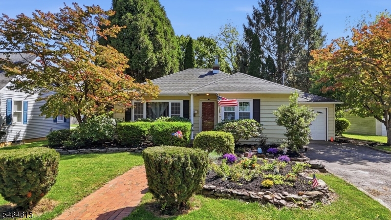 9 Miller Ave, Washington Boro