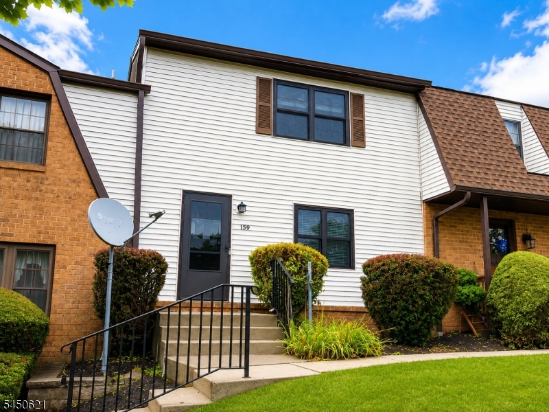 159 Riva Dr Unit 7, Mansfield Twp.