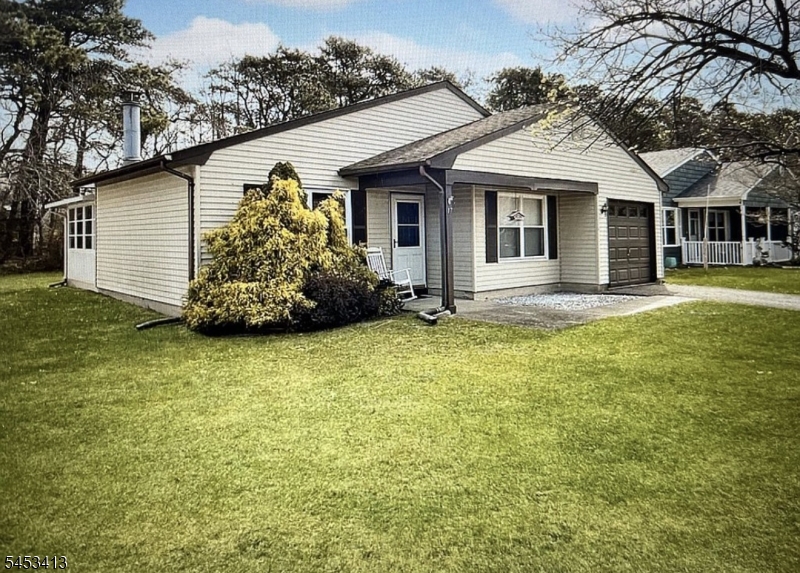 17 Seaview Ave, Brick Twp.