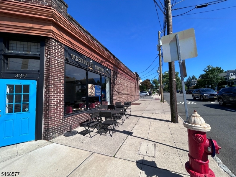 321 South Ave, Westfield Town