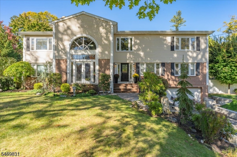 1333 Evergreen Ave, Plainfield City