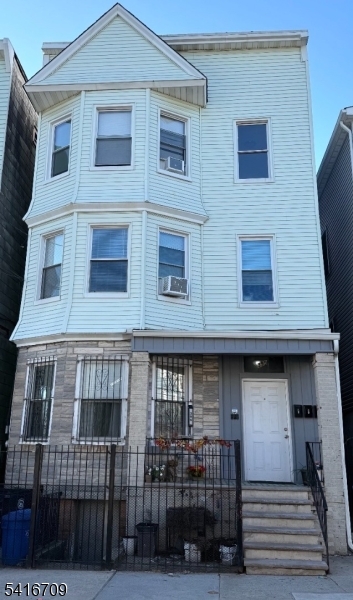 395 S 9Th St, Newark City