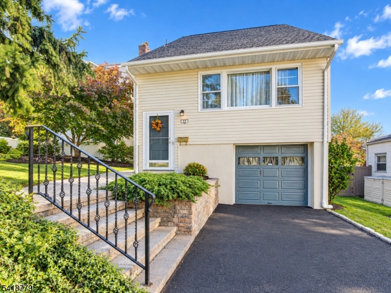 23 Nassau Rd, Verona Twp.