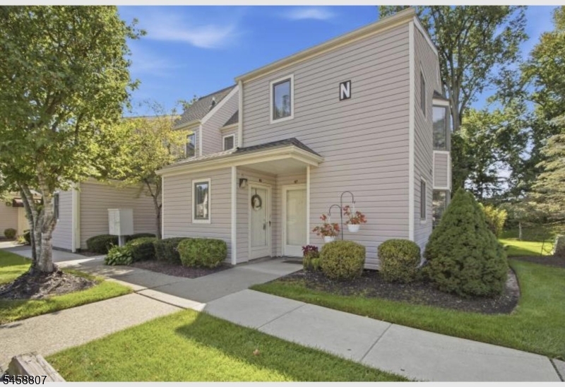 136 Changebridge Rd Unit N8, Montville Twp.
