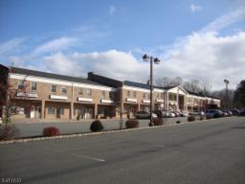 191 Woodport Rd, Sparta Twp.