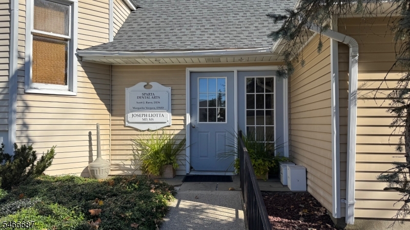 25 Main St, Sparta Twp.