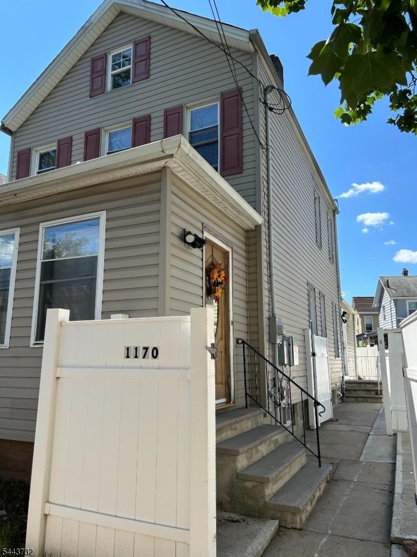 1170 Broad St, Rahway City