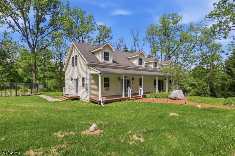 174 Polkville Rd, Knowlton Twp.