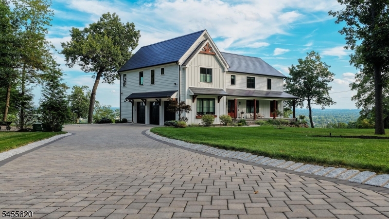 610 Johnston Dr, Watchung Boro
