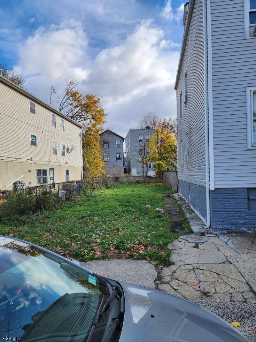 306 21St St, Irvington Twp.
