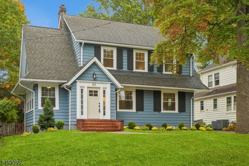 97 Oakview Ave, Maplewood Twp.