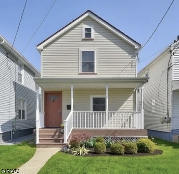 443 Downer St, Westfield Town