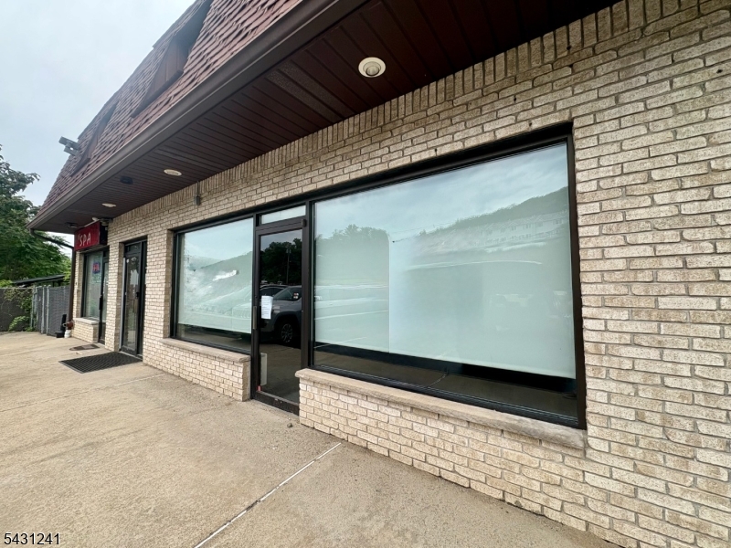 1220 State Rt 23, Butler Boro