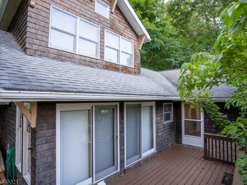 118 Lakeside Dr, Liberty Twp.
