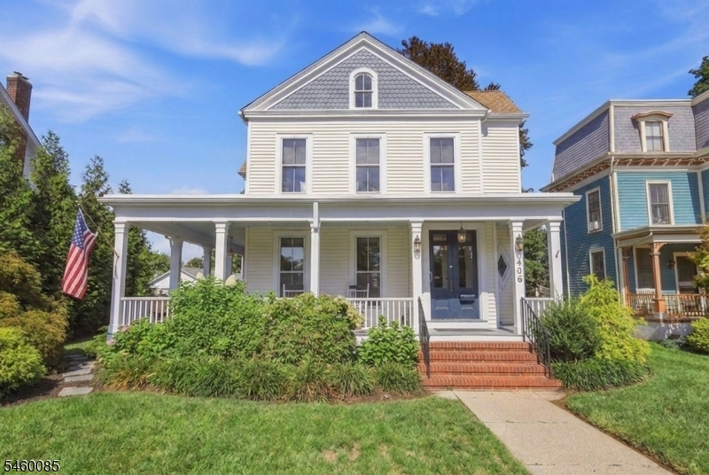 406 W Moore St, Hackettstown Town