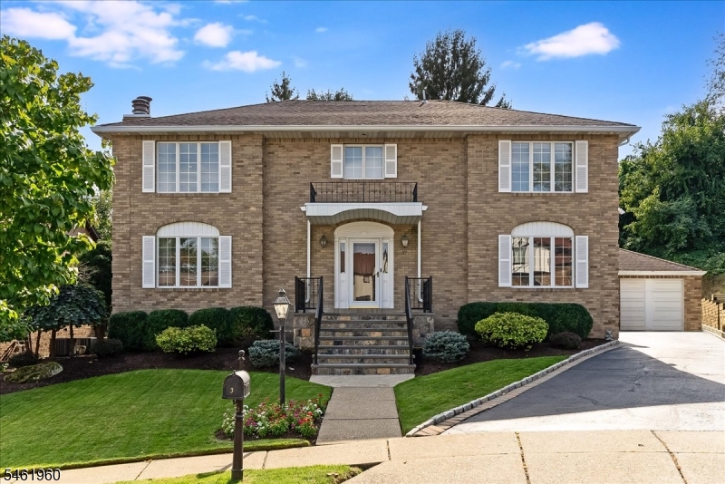 37 Jani Ct, Clifton City