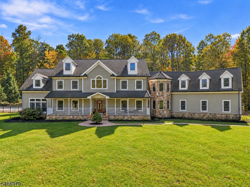 906 Jackson Valley Road, Mansfield Twp.