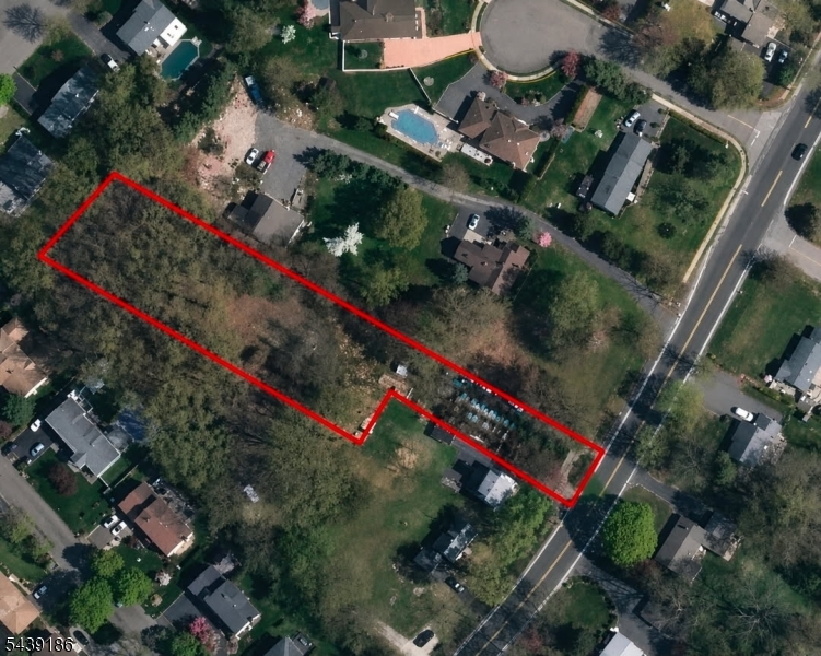 107 Hanover Rd — photo 1 of 1