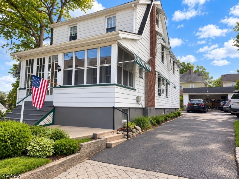2 Park Dr, West Orange Twp.
