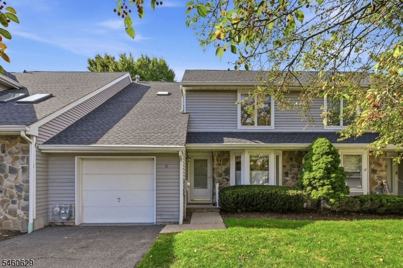 10 Matthew Rd, Wayne Twp.