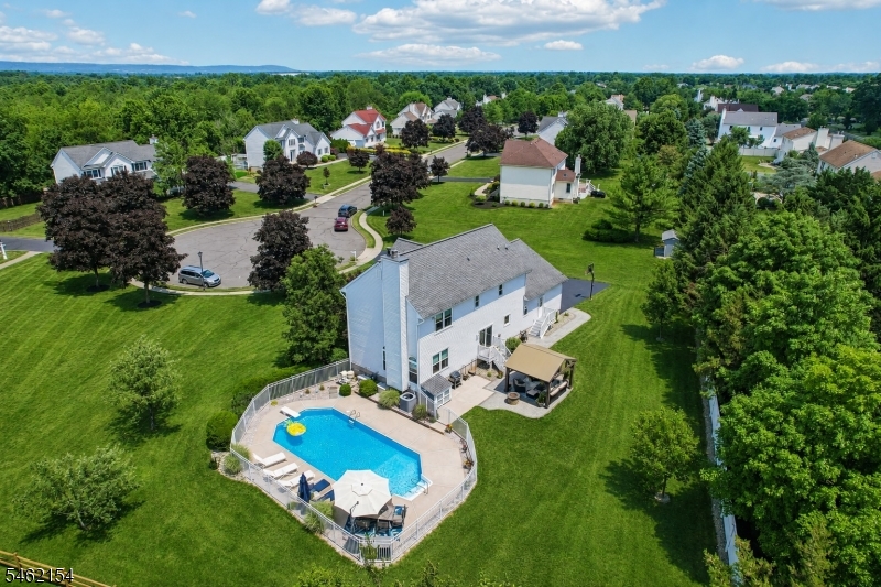 33 Hughey Ln, Hillsborough Twp.