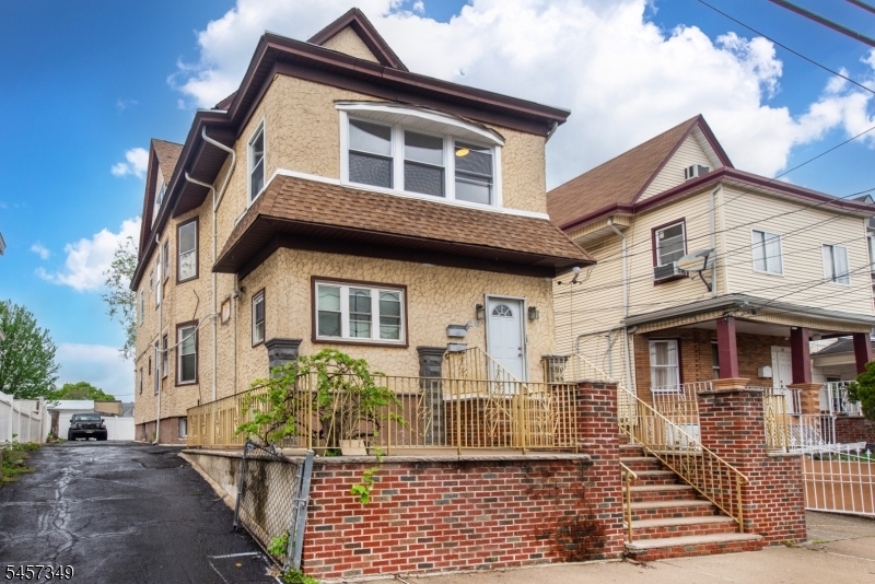 26 Prescott Ave Unit 2a, Clifton City