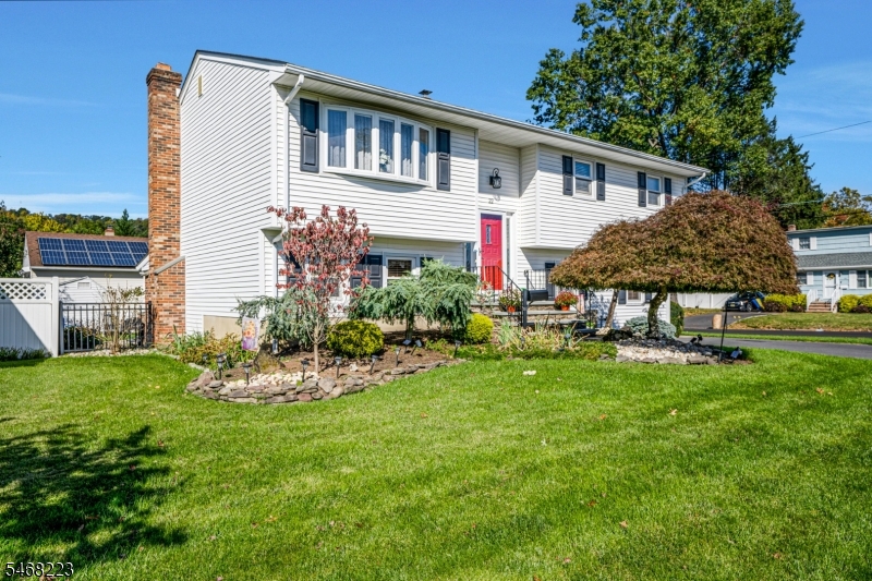 22 Dogwood Dr, Middlesex Boro
