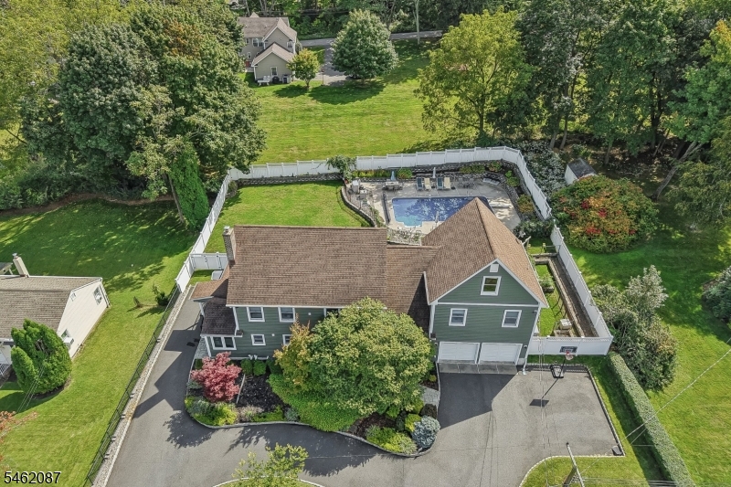 36 Everett Drive, Randolph Twp.