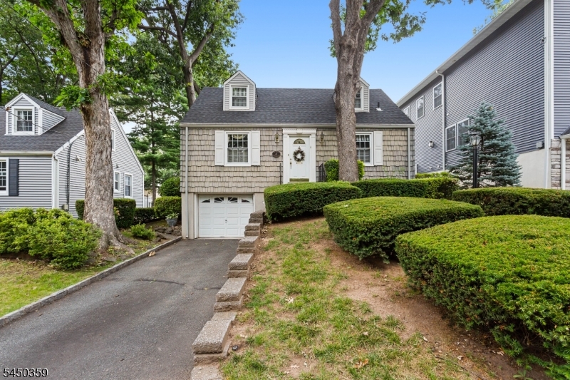 45 Cleveland Ave, Hasbrouck Heights Boro