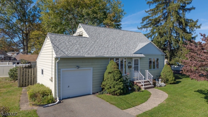 111 Geary Dr, South Plainfield Boro