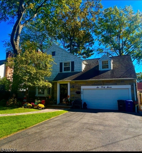 647 Duquesne Ter, Union Twp.