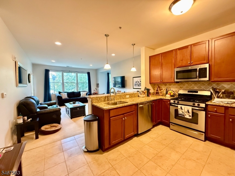 5105 Sanctuary Blvd Unit 5105, Riverdale Boro
