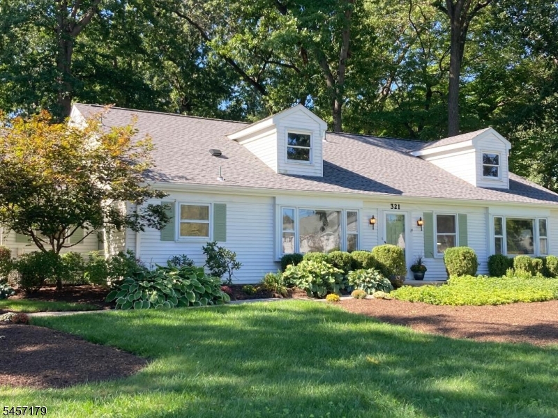321 Sharon Way, Monroe Twp.