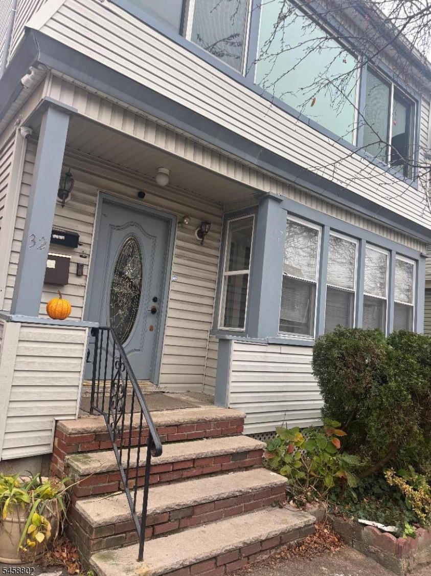 32 Jacoby St, Maplewood Twp.
