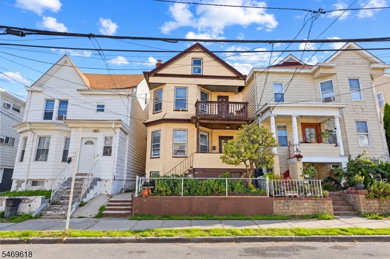 148 N 7Th St, Paterson City