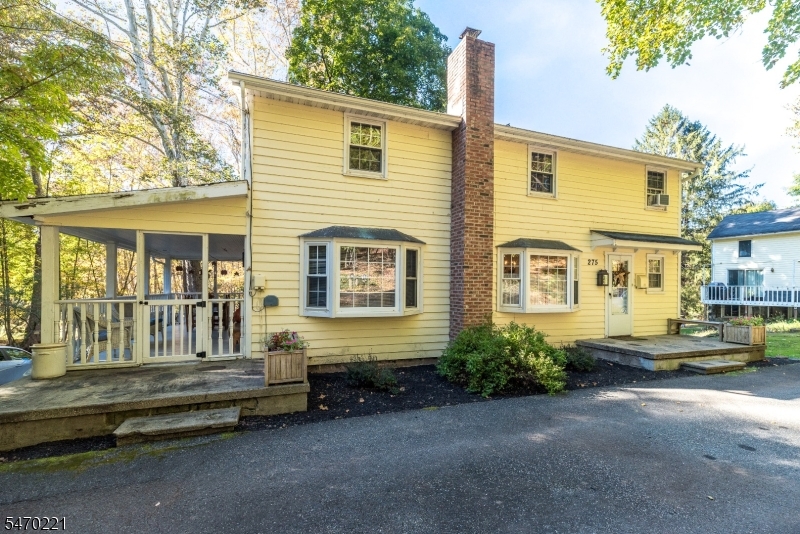 275 Creek Rd, Alexandria Twp.