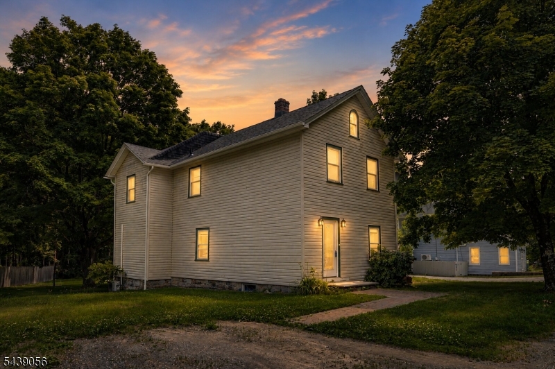 1068 County Road 521, Stillwater Twp.