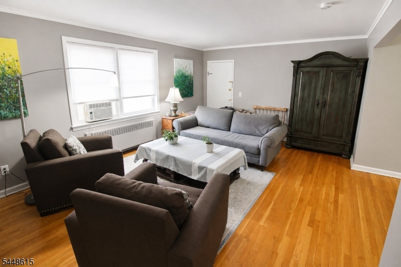 390 Morris Ave Unit 28, Summit City