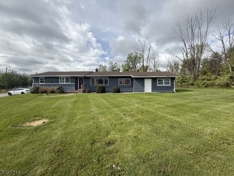 231 Main St, Clinton Twp.