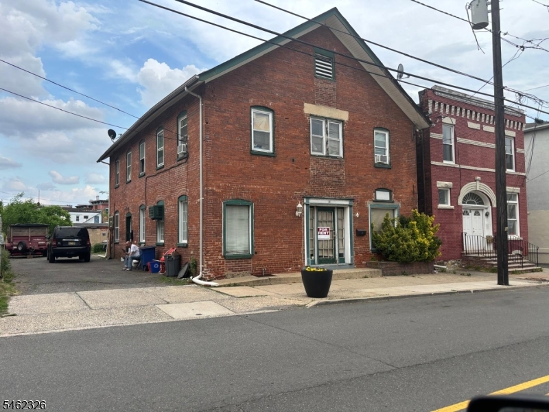 18 Mountain Ave, Bound Brook Boro