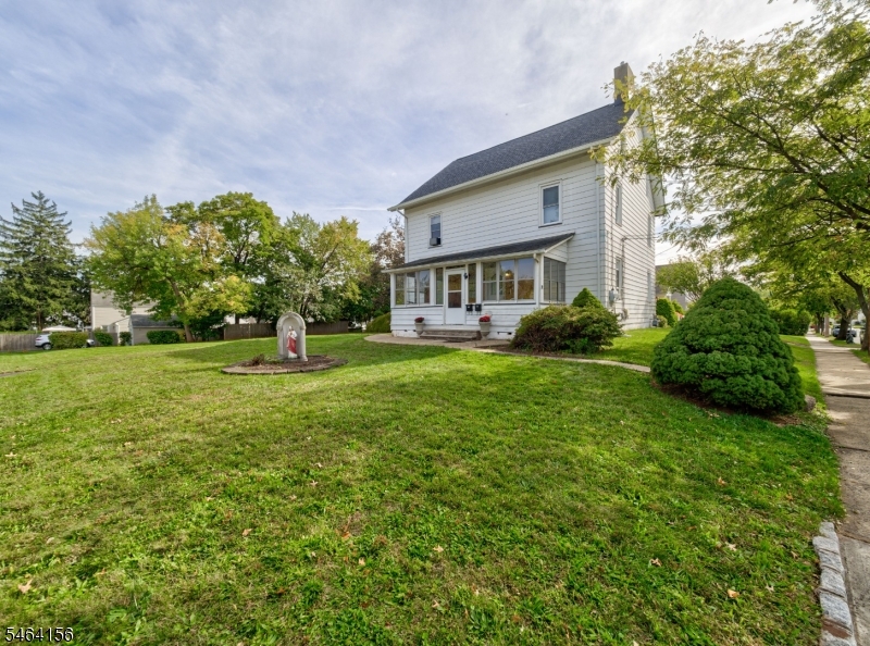34 N Richards Ave, Somerville Boro