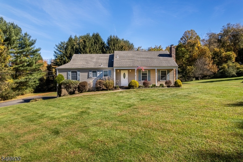 88 Old Farmers Rd, Washington Twp.